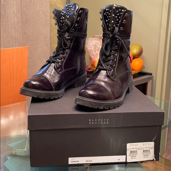 Barneys women's booties Clearance